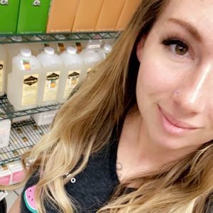 Meet your Posher, Alison